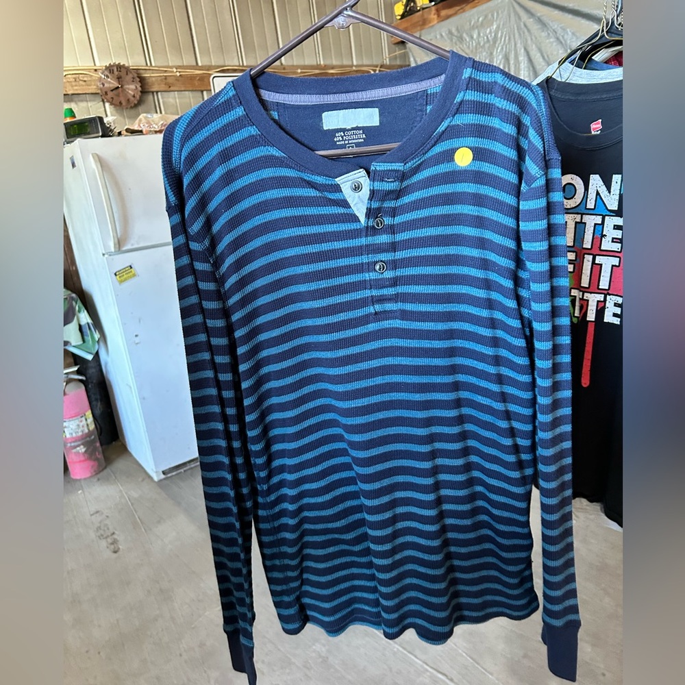 Men’s long sleeve